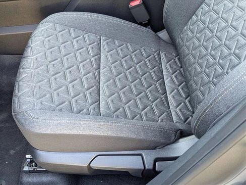 New 2026 Nissan Kicks SV image 4