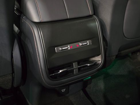 New 2026 Lincoln Nautilus Premier w/ Equipment Group 102A image 39