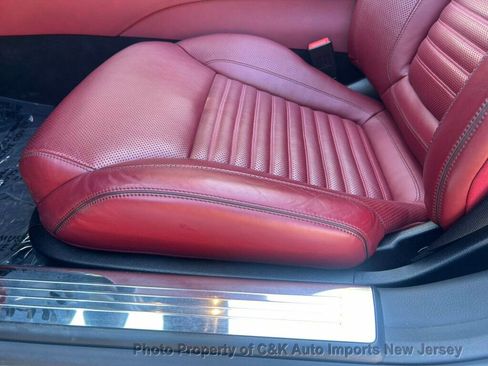 Used 2018 Mercedes-Benz SL 550 image 32