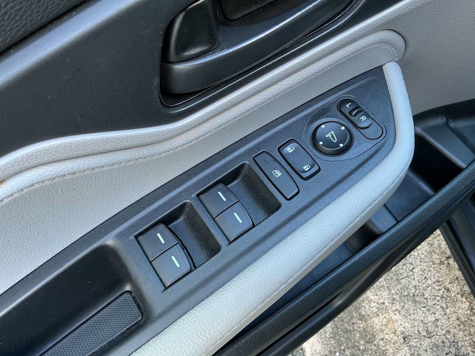 Used 2019 Honda Odyssey EX image 14