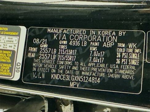 Used 2022 Kia Niro EX Premium w/ Cold Weather Package image 40