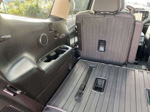 Certified 2025 Subaru Ascent Bronze Edition w/ Onyx Package image 71