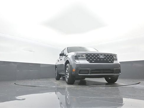 New 2026 Ford Maverick XLT w/ XLT Luxury Package image 27