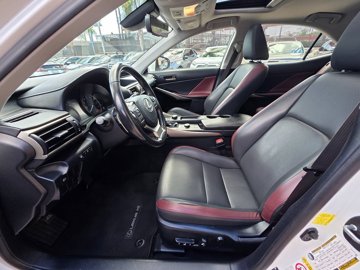 Used 2017 Lexus IS 200t RWD image 19