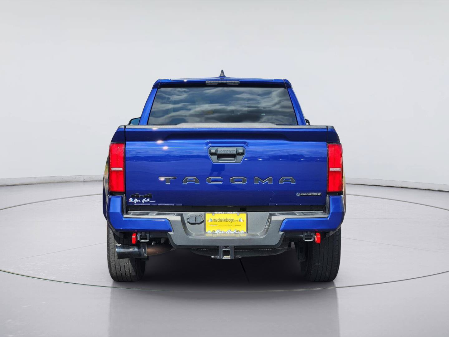 Used 2025 Toyota Tacoma TRD Sport AWD/4WD image 6