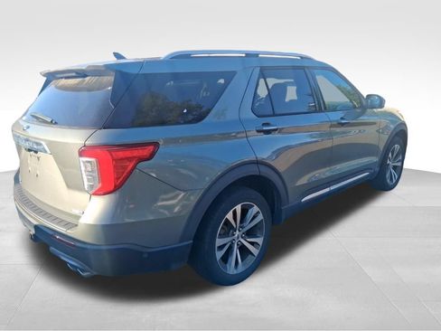Used 2020 Ford Explorer Platinum w/ Premium Technology Package AWD/4WD image 5