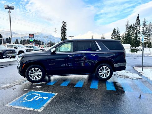 Used 2025 Chevrolet Tahoe Premier image 4