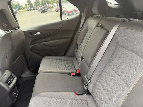 Used 2022 Chevrolet Equinox LT FWD image 9