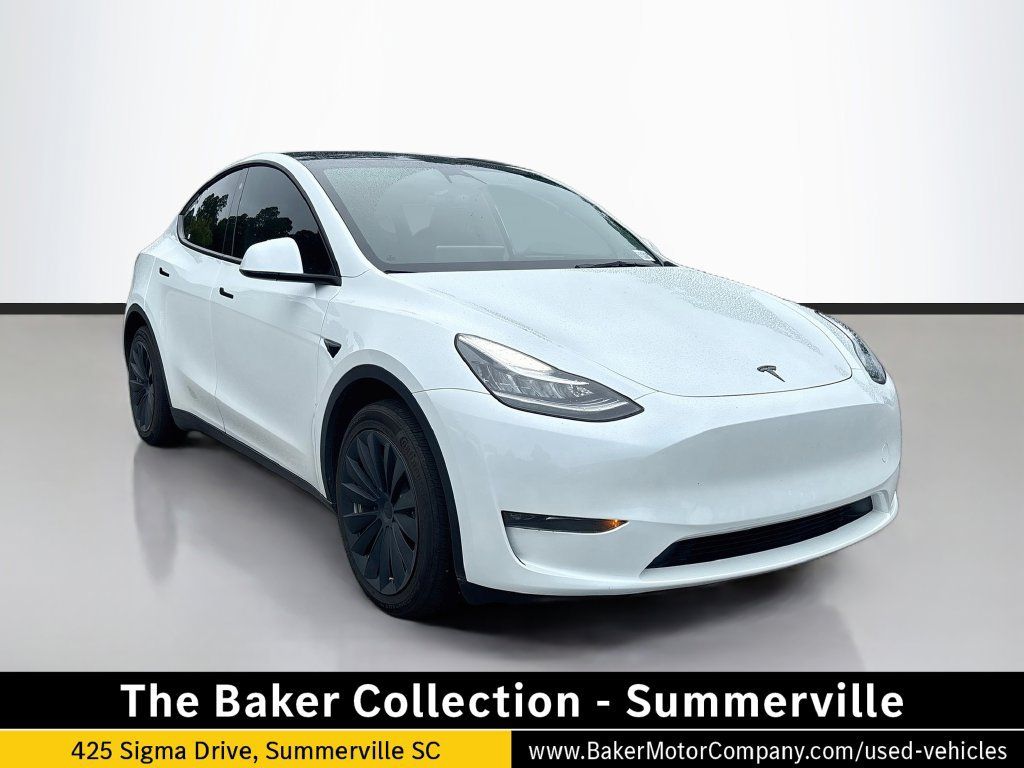 Used 2023 Tesla Model Y Long Range AWD/4WD image 1