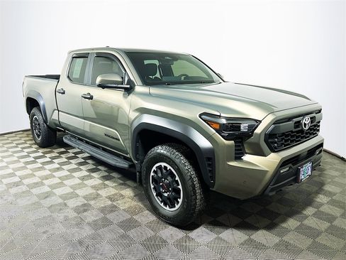 Used 2024 Toyota Tacoma TRD Off-Road w/ TRD Off Road Premium Package image 1
