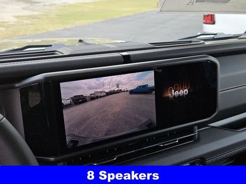 New 2025 Jeep Gladiator Sport image 17