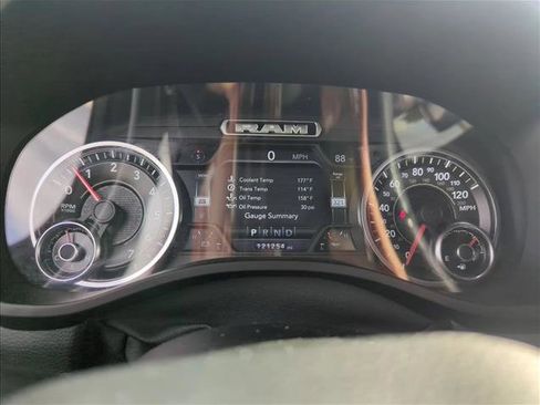 Used 2019 RAM 1500 Laramie image 6