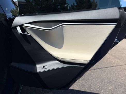 Used 2019 Tesla Model S Performance AWD/4WD image 20
