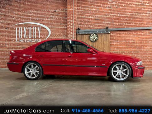 Used 2003 BMW M5 RWD image 1