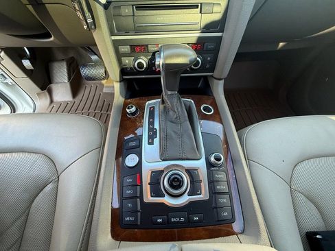 Used 2013 Audi Q7 TDI Prestige image 18