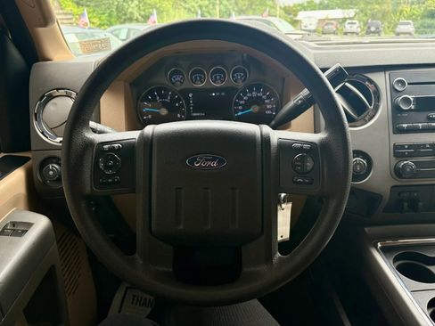Used 2012 Ford F250 XLT w/ XLT Premium Pkg AWD/4WD image 29