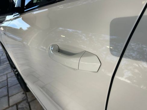 Used 2022 Audi Q8 Premium Plus w/ Premium Plus Package image 28