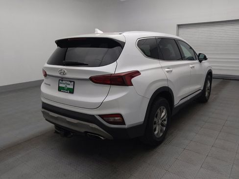 Used 2019 Hyundai Santa Fe SEL FWD image 9