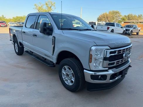 New 2026 Ford F250 XLT w/ FX4 Off-Road Package image 1