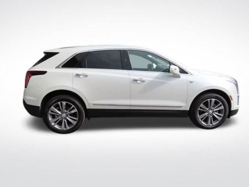 Certified 2025 Cadillac XT5 Premium Luxury image 7