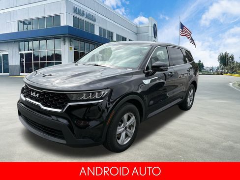 Used 2023 Kia Sorento LX image 7