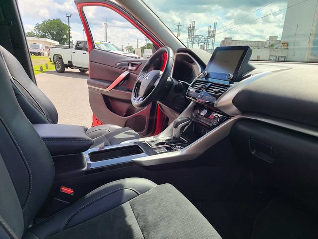 Used 2025 Mitsubishi Eclipse Cross SE AWD/4WD image 17