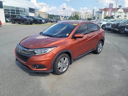 Used 2020 Honda HR-V EX image 3