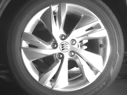 Used 2025 Buick Encore GX Preferred AWD/4WD image 14