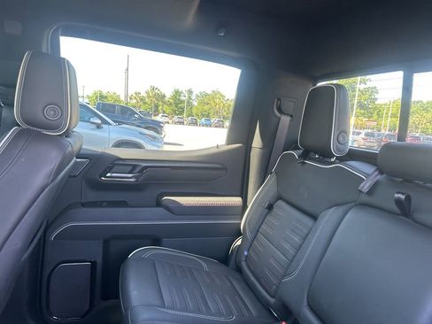 Used 2023 GMC Sierra 1500 AT4X w/ AT4X AEV Edition AWD/4WD image 16