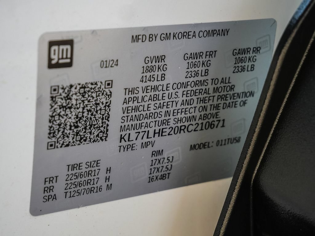 Used 2024 Chevrolet Trax LT w/ Driver Confidence Package FWD image 34