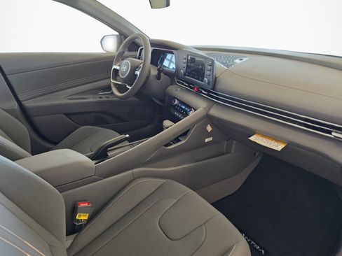 New 2026 Hyundai Elantra Sport FWD image 44
