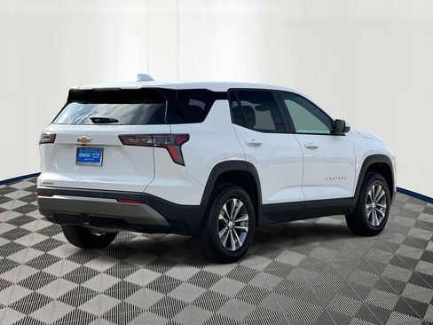 Used 2025 Chevrolet Equinox LT image 5