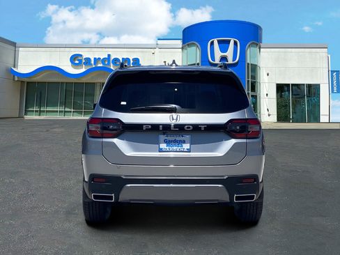 New 2026 Honda Pilot EX-L image 5