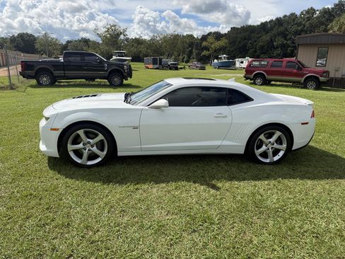 Used 2015 Chevrolet Camaro SS w/ RS Package RWD image 3