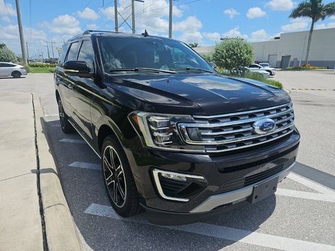 Used 2021 Ford Expedition Limited AWD/4WD image 3