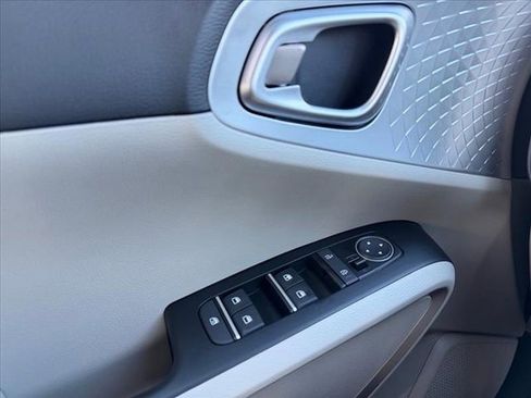 New 2025 Kia Soul LX image 17