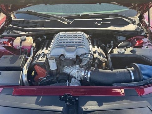 Used 2018 Dodge Challenger SRT Hellcat image 23