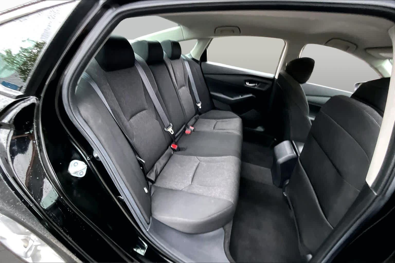 Used 2023 Honda Accord LX image 18