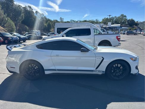 Used 2020 Ford Mustang Shelby GT350 w/ Technology Package RWD image 4
