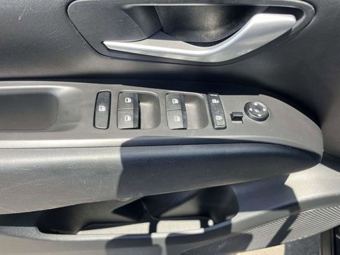 Certified 2024 Hyundai Tucson SEL w/ Convenience Package FWD image 12