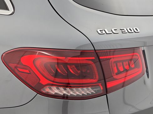 Certified 2021 Mercedes-Benz GLC 300 4MATIC image 34