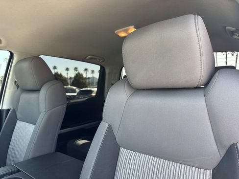 Used 2016 Toyota Tundra SR5 image 18
