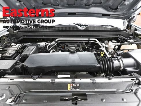 Used 2024 Chevrolet Colorado W/T RWD image 7