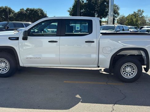 New 2026 GMC Sierra 1500 Pro w/ Trailering Package image 4