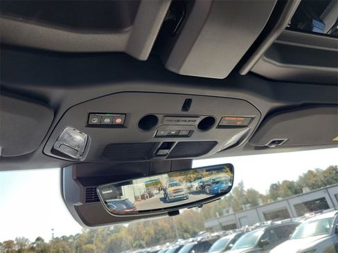 New 2026 GMC Hummer EV 4x4 Crew Cab image 26