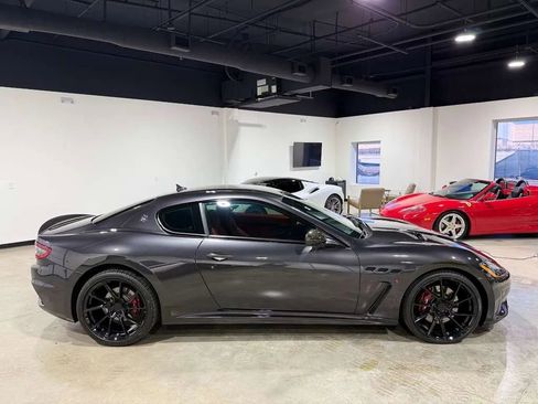 Used 2018 Maserati GranTurismo MC image 3