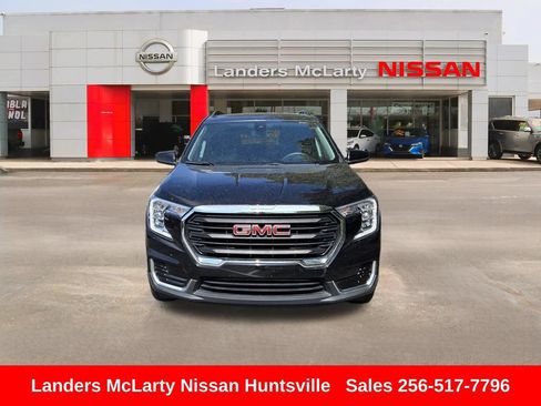 Used 2023 GMC Terrain SLE w/ Driver Convenience Package AWD/4WD image 11