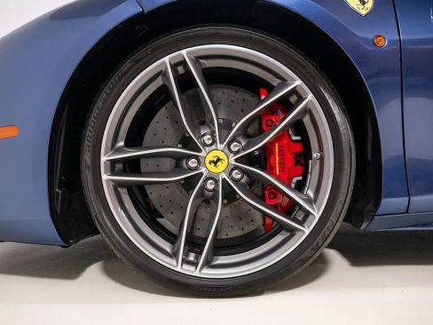Certified 2019 Ferrari 488 Spider RWD image 25