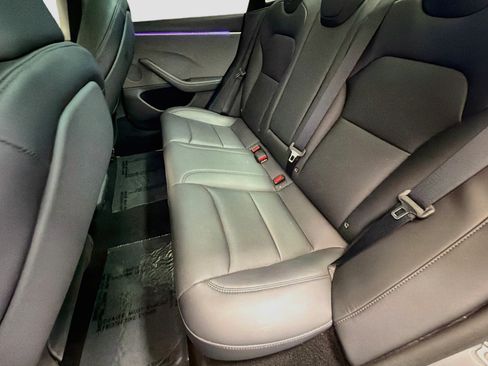 Used 2025 Tesla Model 3 Long Range RWD image 13