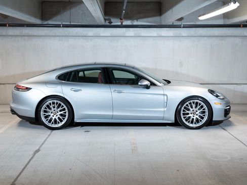 Certified 2023 Porsche Panamera Platinum Edition RWD image 8